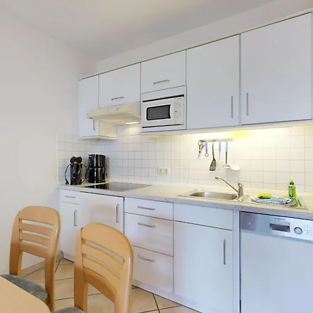 شقة Appartementhaus Binzer Sterne 48