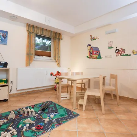 شقة Appartementhaus Binzer Sterne 48